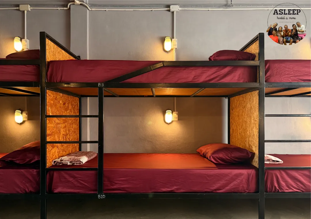 Asleep Hostel 2