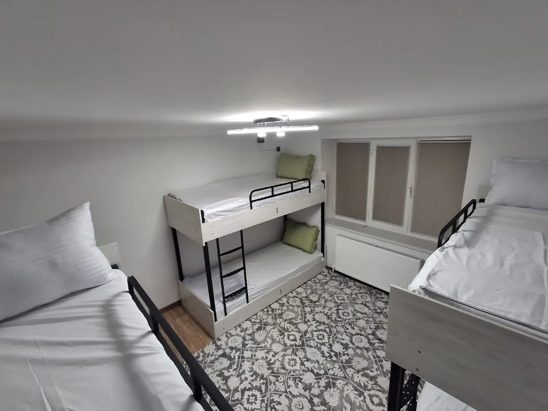 BridgeStayHostel 2