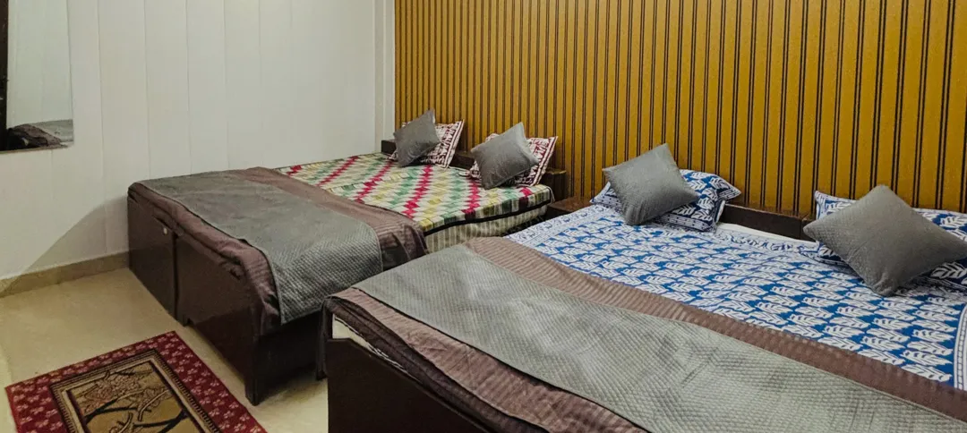Friends Guest House & Hostel - Agra 3