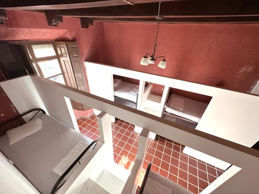Ricks Hostel Santa Ana 3