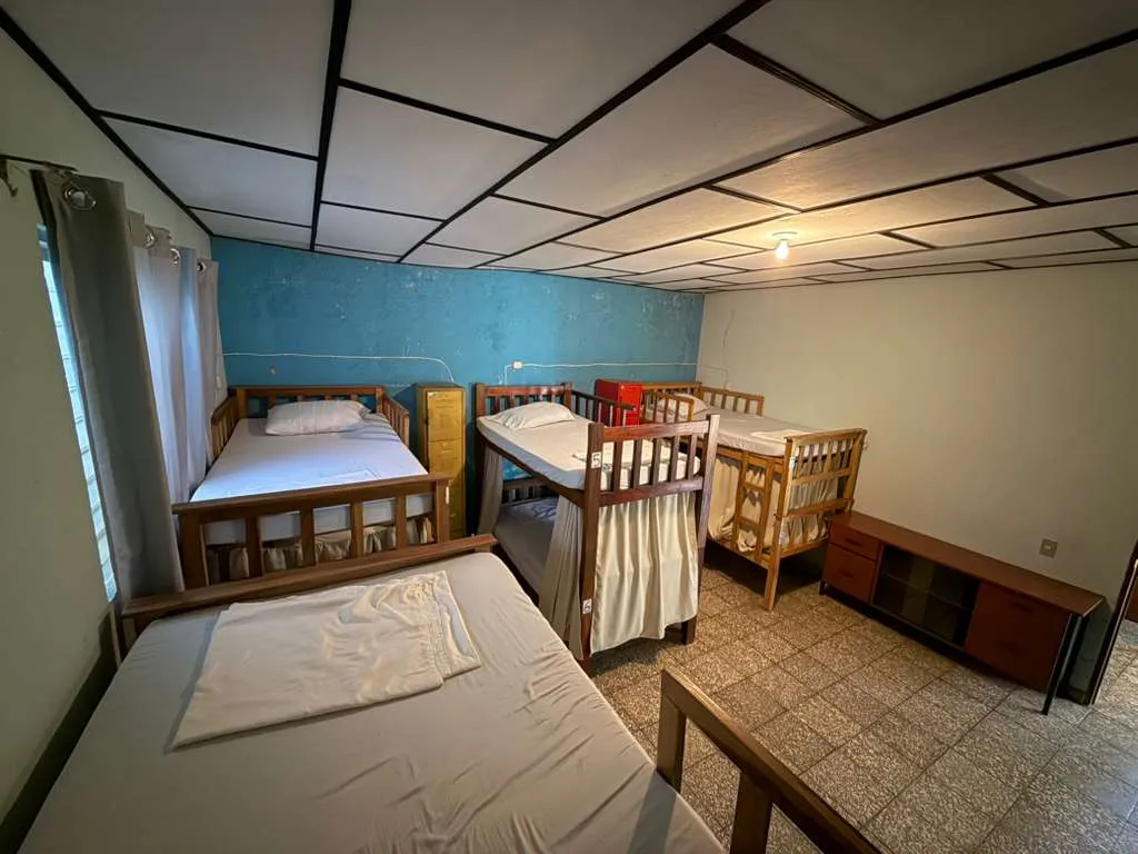 Ricks Hostel Santa Ana 5