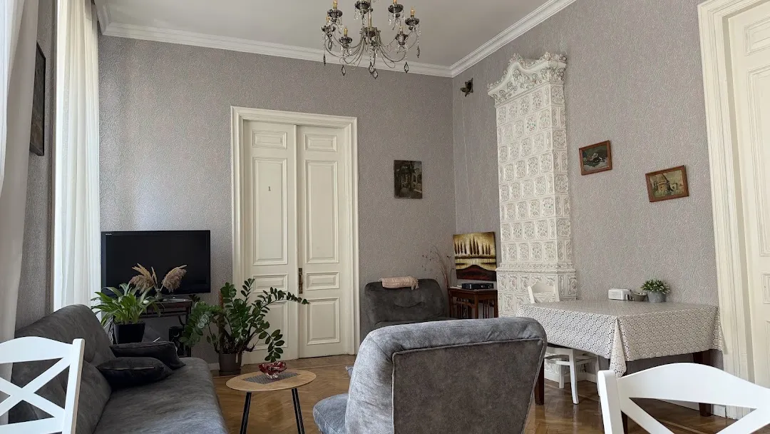 Vintage Boutique Hostel 5
