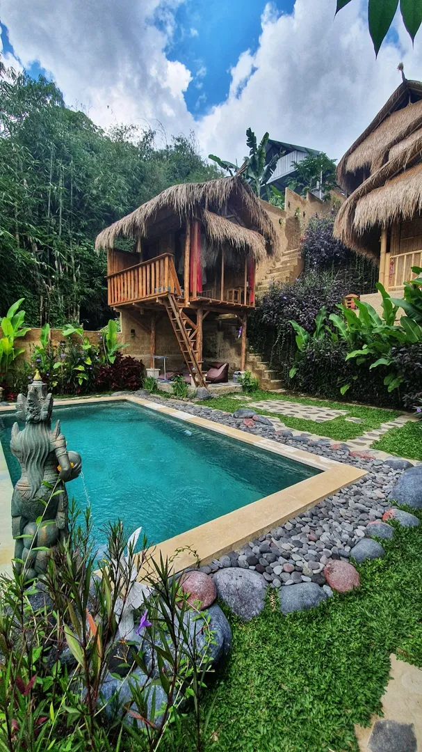 Bali Bamboo Jungle Huts and Hostel 4