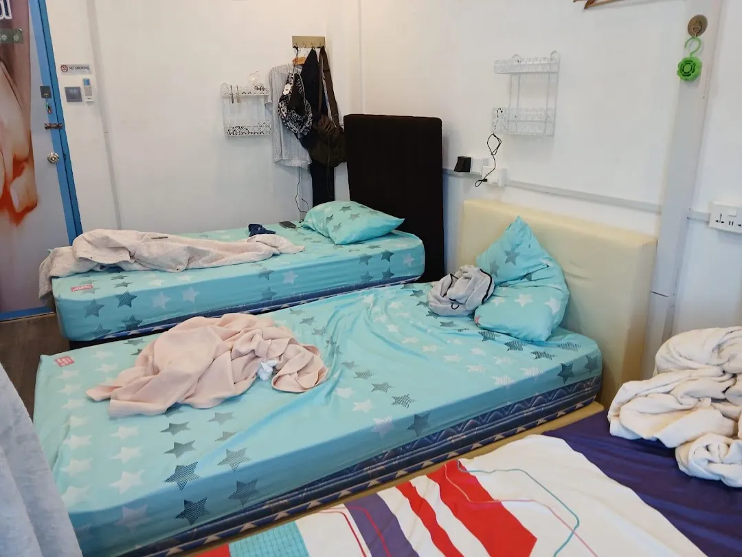 Coliving Hostel Kiulap 2