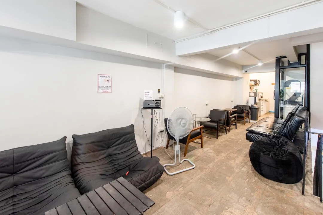 Piccolo Sukhumvit Hostel 4