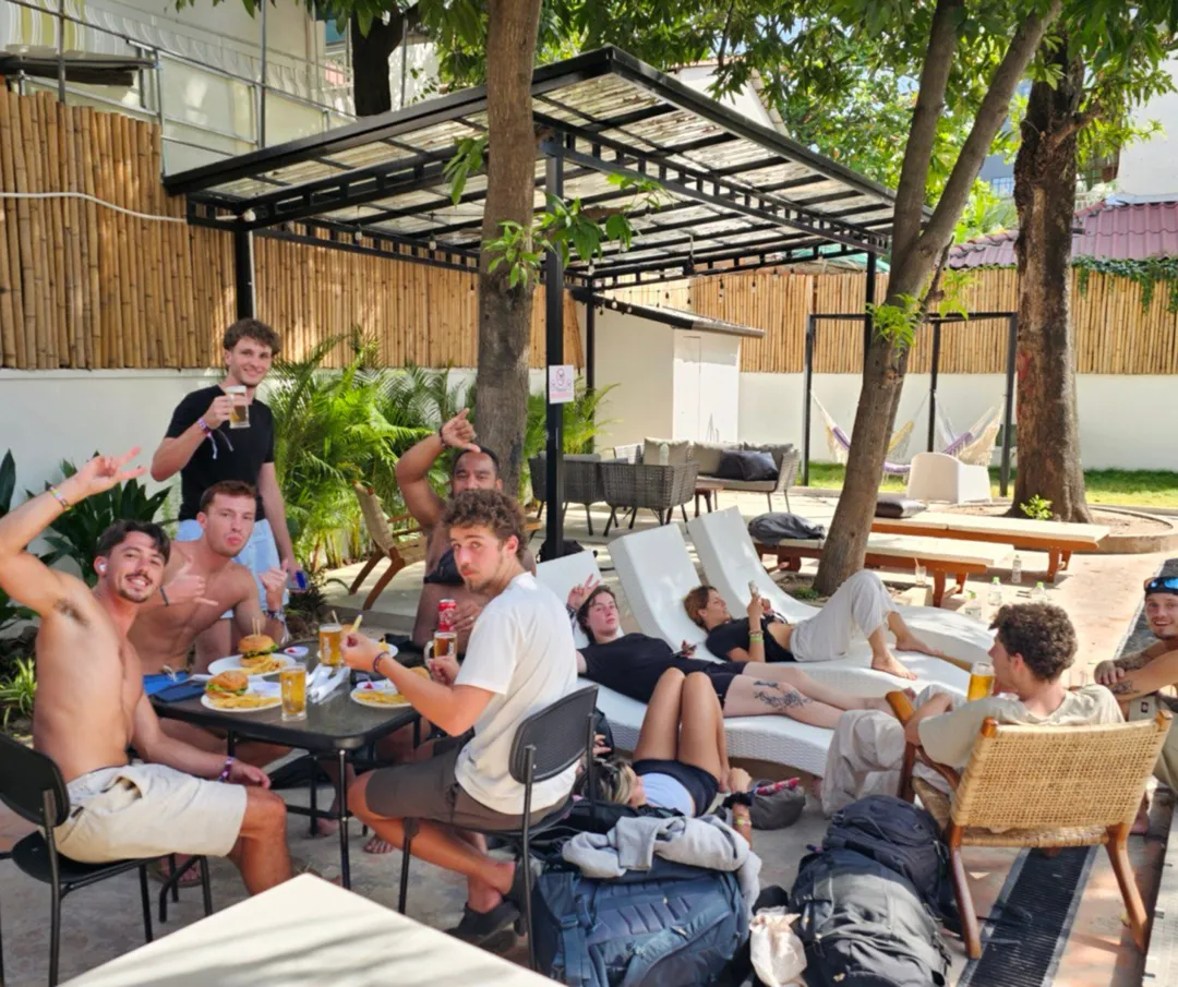 THE PLACE Hostel & Pool Bar 3