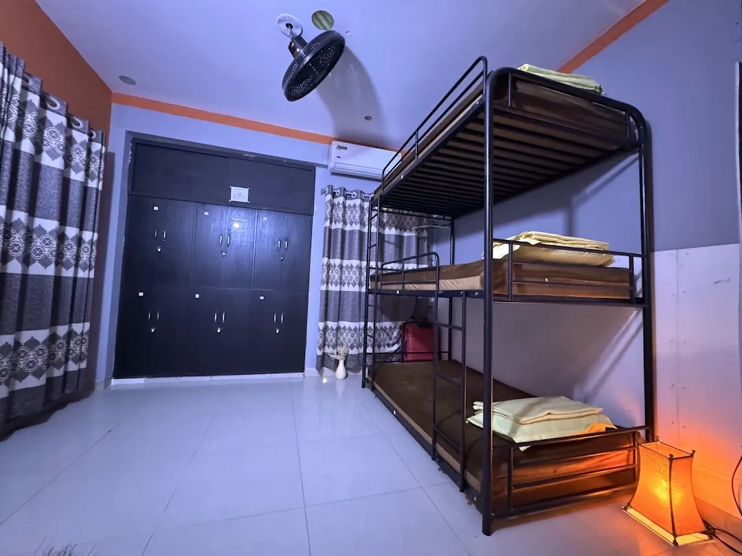 Hostel by zooFamily 4