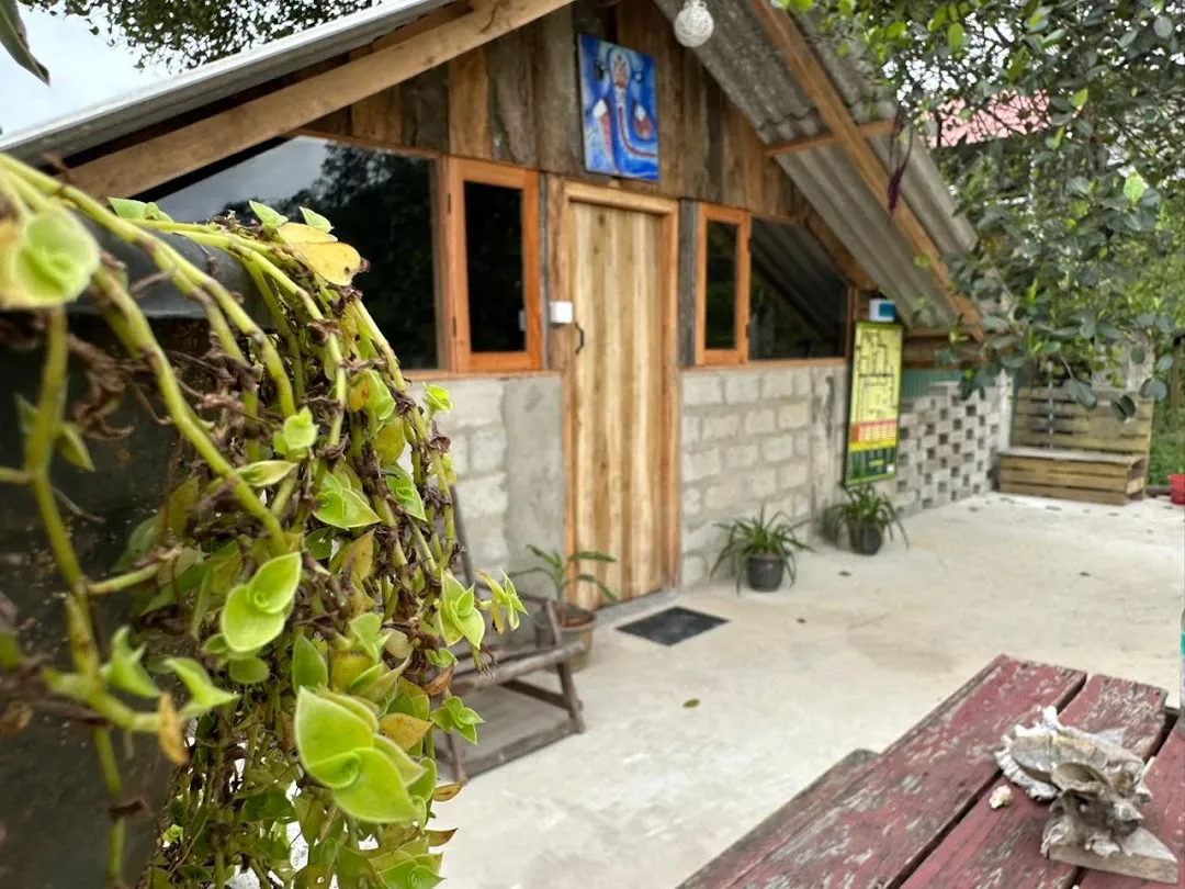 Backpackers Hostel and Scooter Rental Ella 4