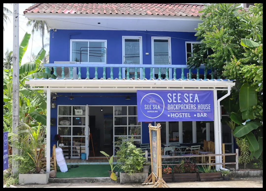 See Sea Backpackers 4