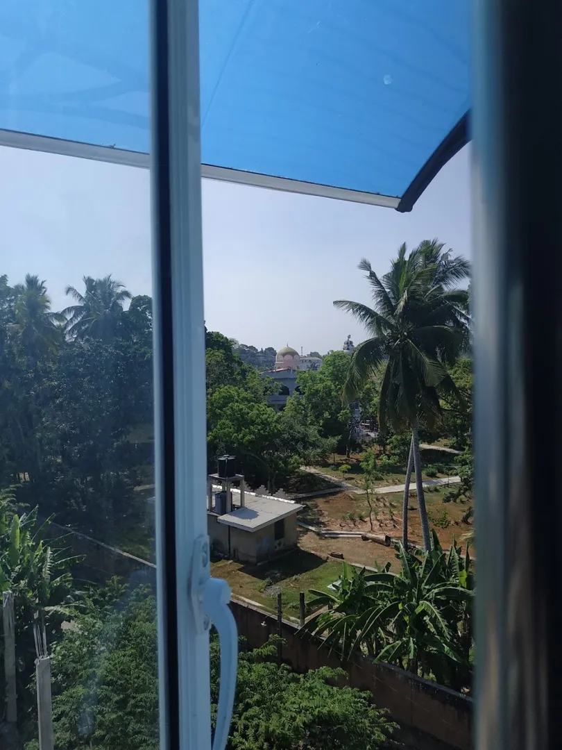OYO 532 Sasiri Lanka Holiday Inn