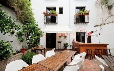Oasis Backpackers Hostel Granada 3
