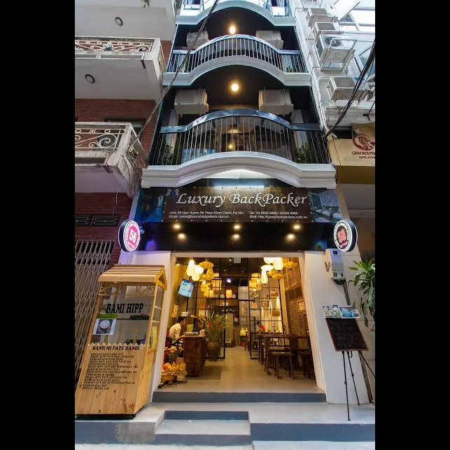 Luxury Backpackers Hotel