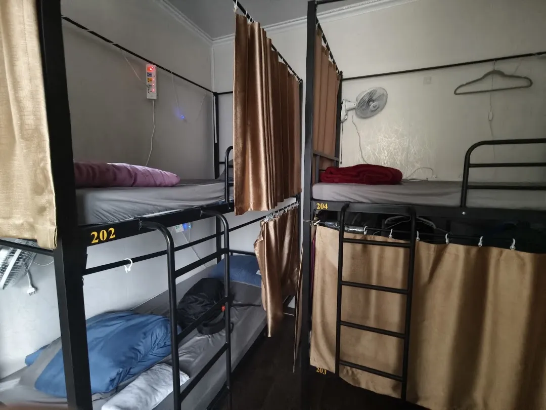 Old Quarter Hostel 71 Hang Dao