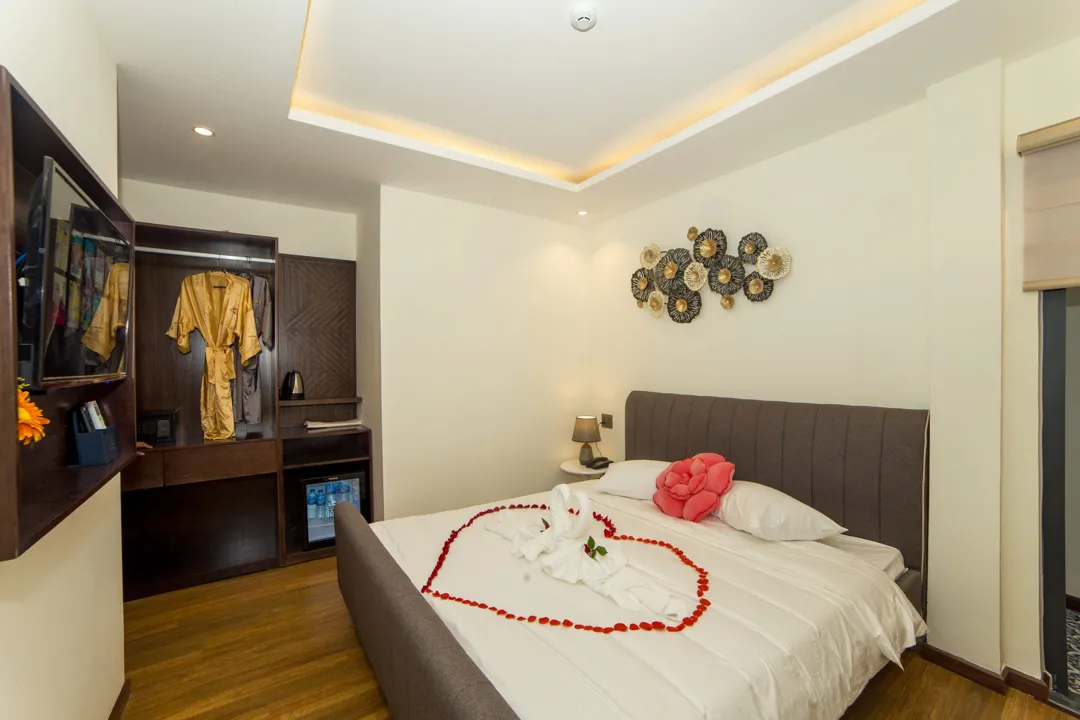 Hoang Trinh Hotel 4