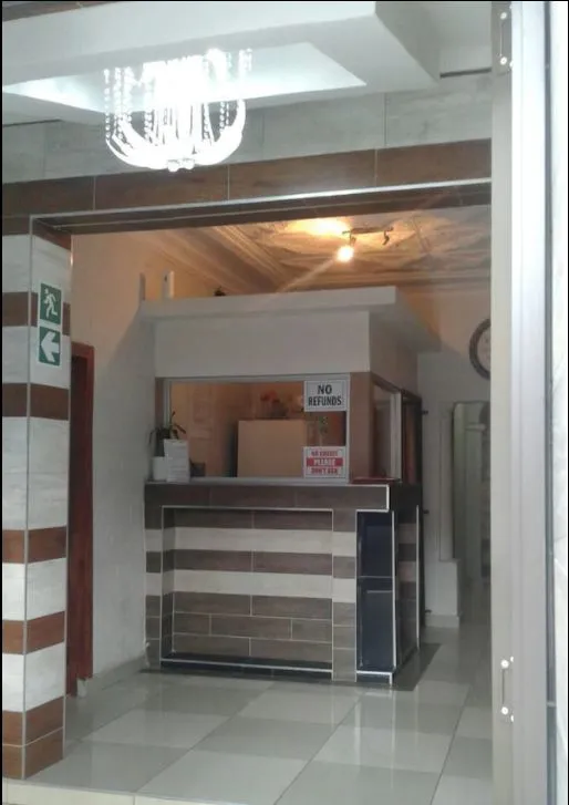 Royal Crown Guesthouse 2