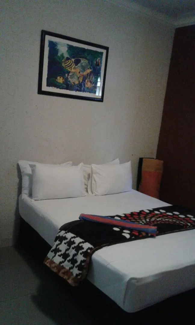 Royal Crown Guesthouse 4
