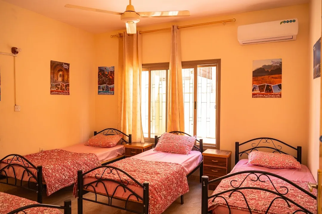 Extra Traveller Hostel – Aqaba Backpacker Hub 2