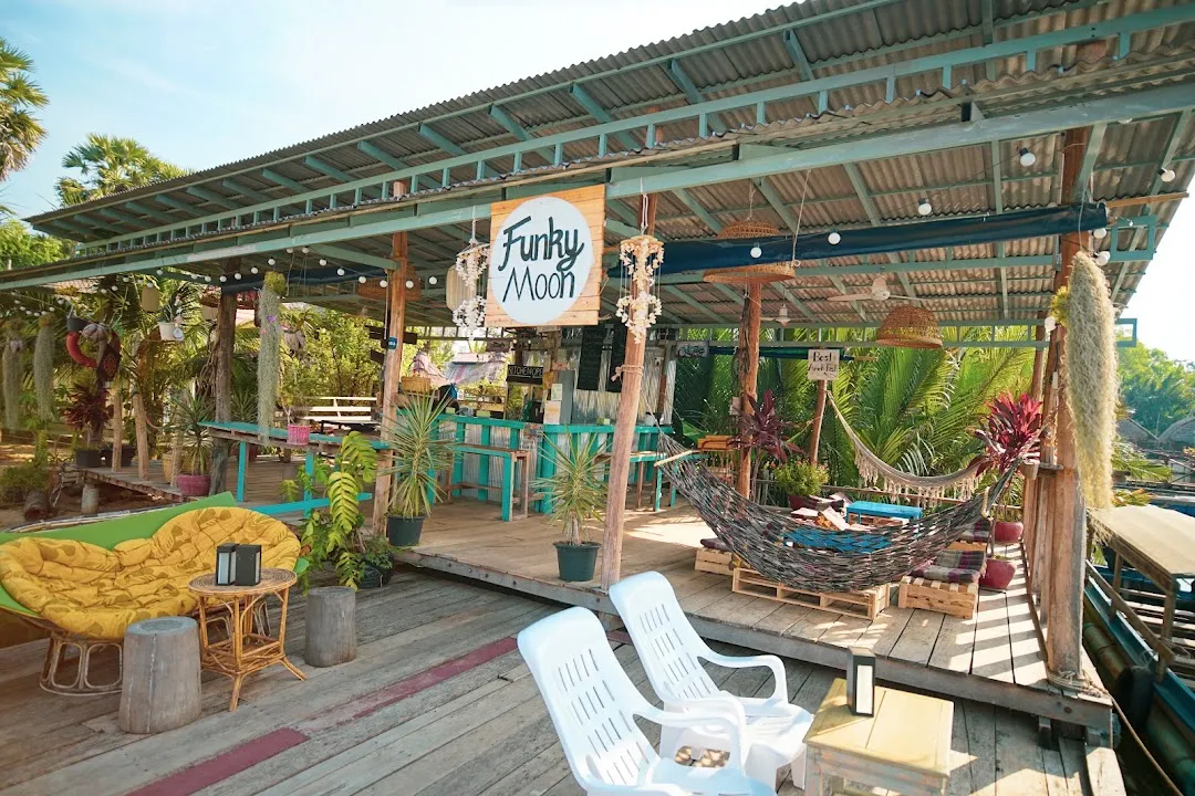 Funky Moon Kampot 4
