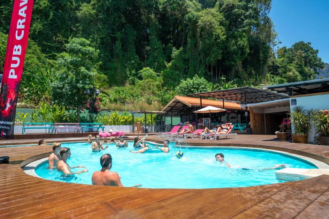 Base Ao Nang Beachfront Hostel by Nomads