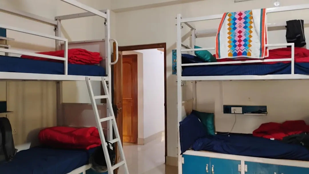 Mezenga Backpackers 2