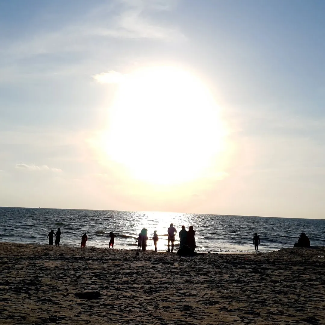 Hostel By The Sea 4
