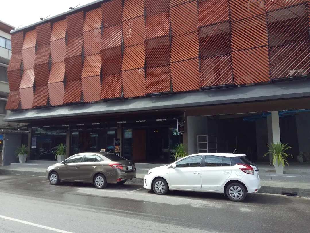 Srisuksant Square 3