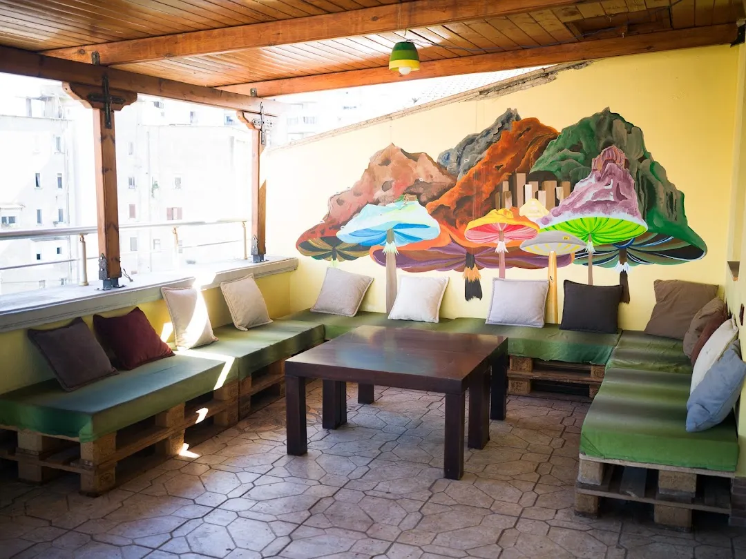 Villa Villenkulla / Hostel Albania 4