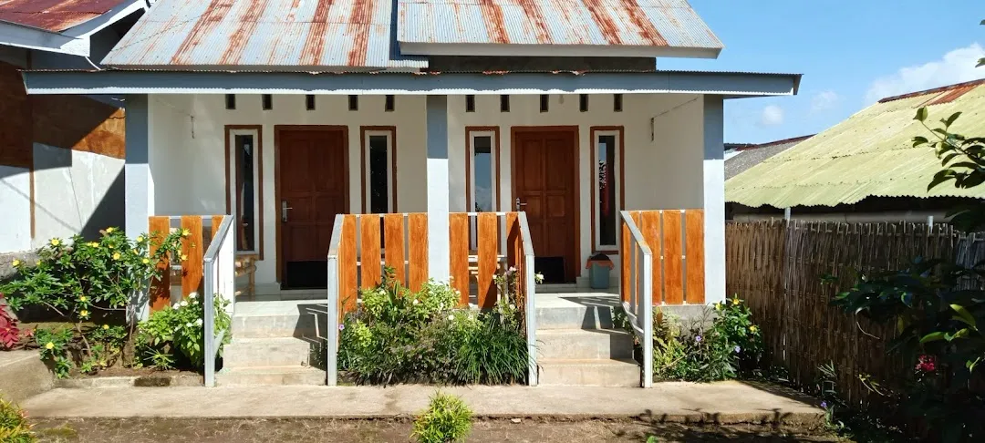 Pin senaru accomodation