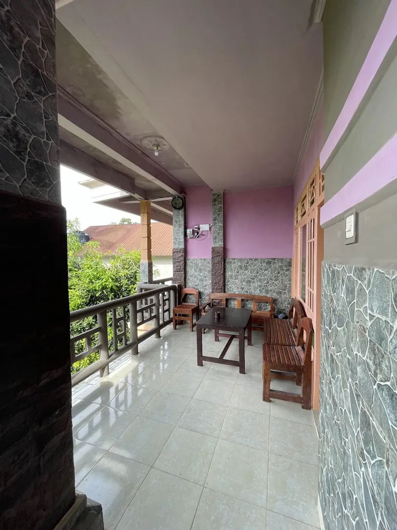 PINK GUEST HOUSE 4