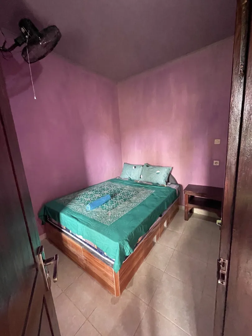 PINK GUEST HOUSE 5