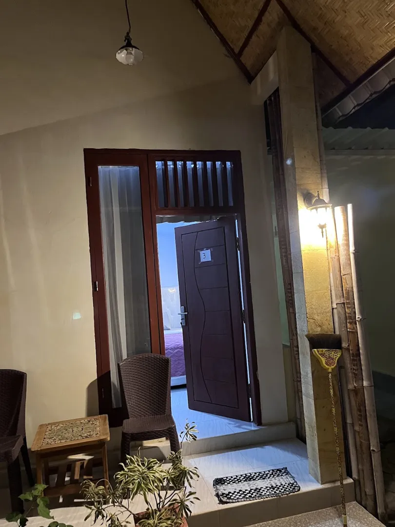 Sulis homestay Mandalika 3