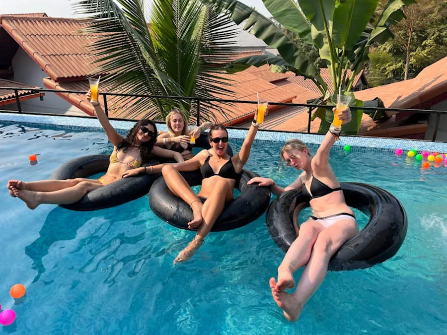 Mad Monkey Luang Prabang 4