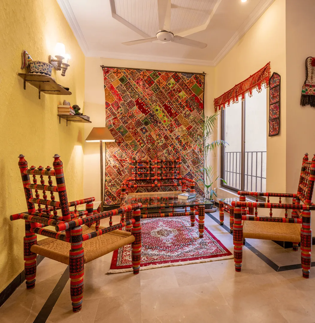 Coyote Den Travelers Hostel Islamabad 4