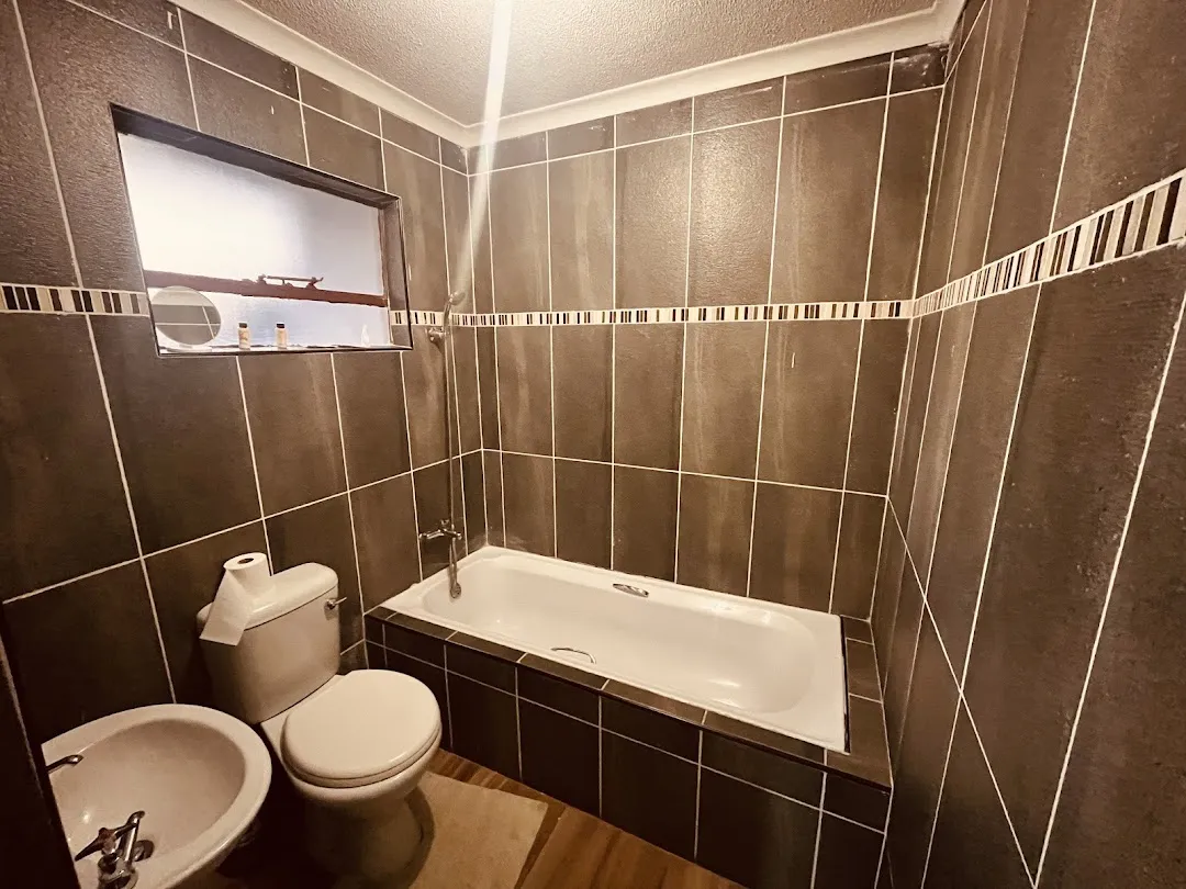 Mphatlalatsane BnB 3