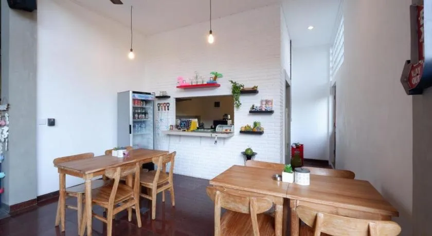 Beach Hut Hostel 5