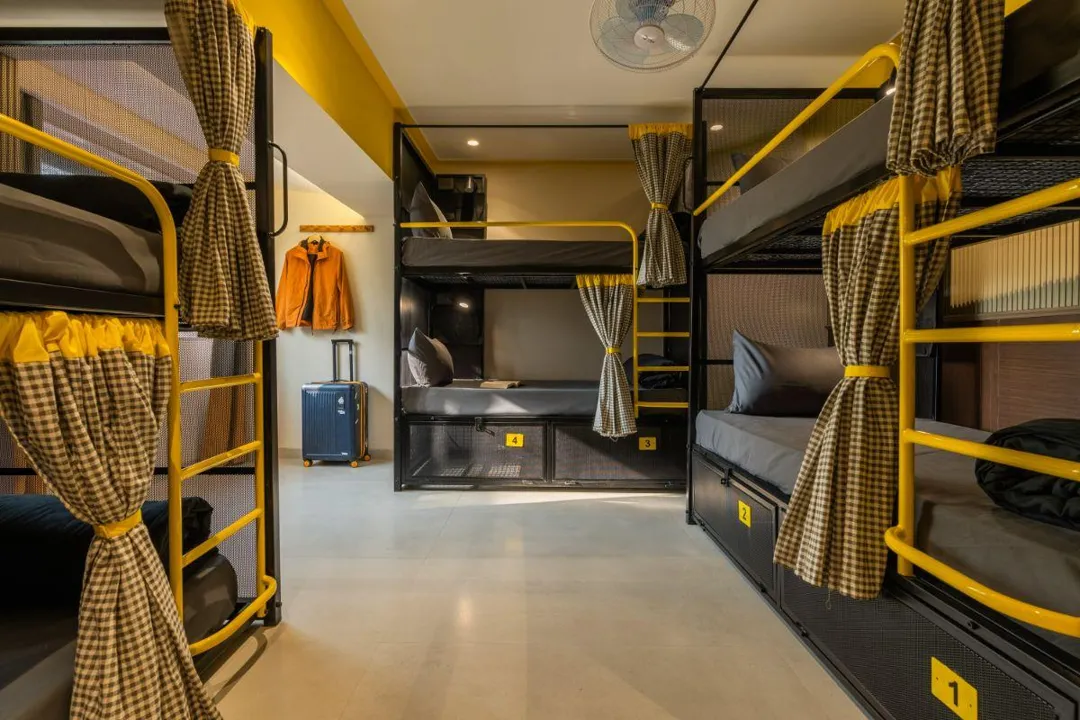 The Hosteller Mumbai, International Airport 4