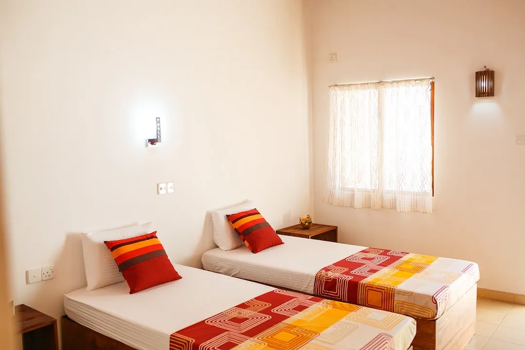 Hostel First Mirissa 2