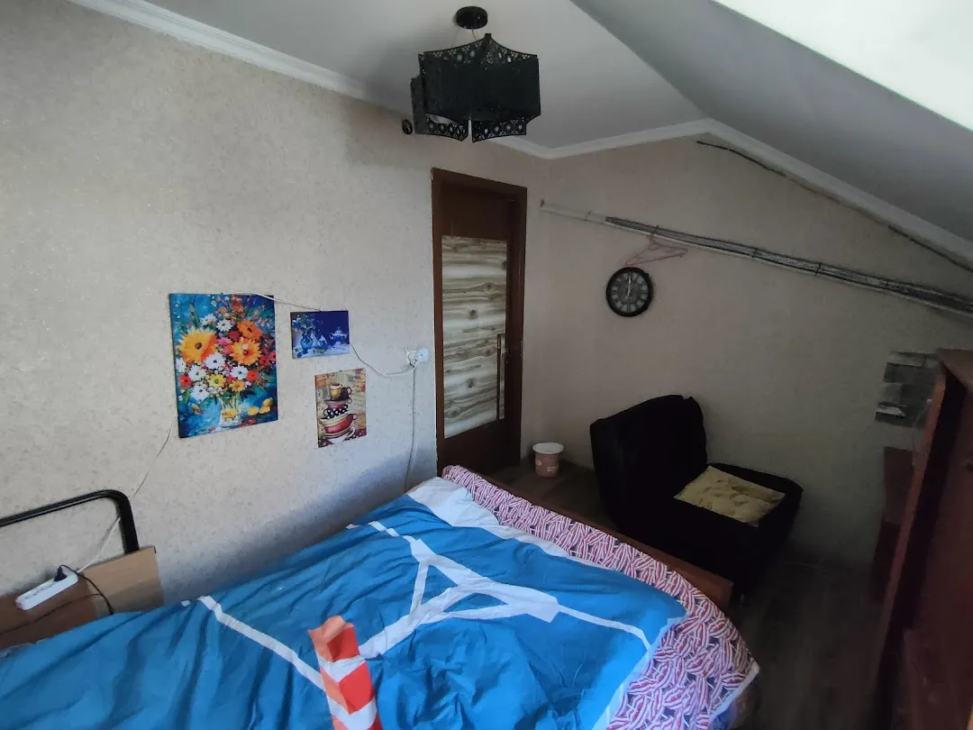 Blue hostel 4