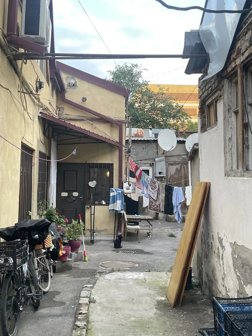 Blue hostel 5
