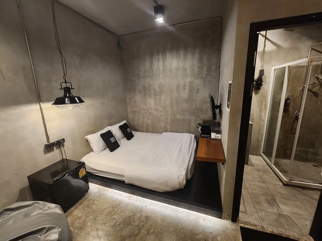 Bed Station Hostel & Bar 2
