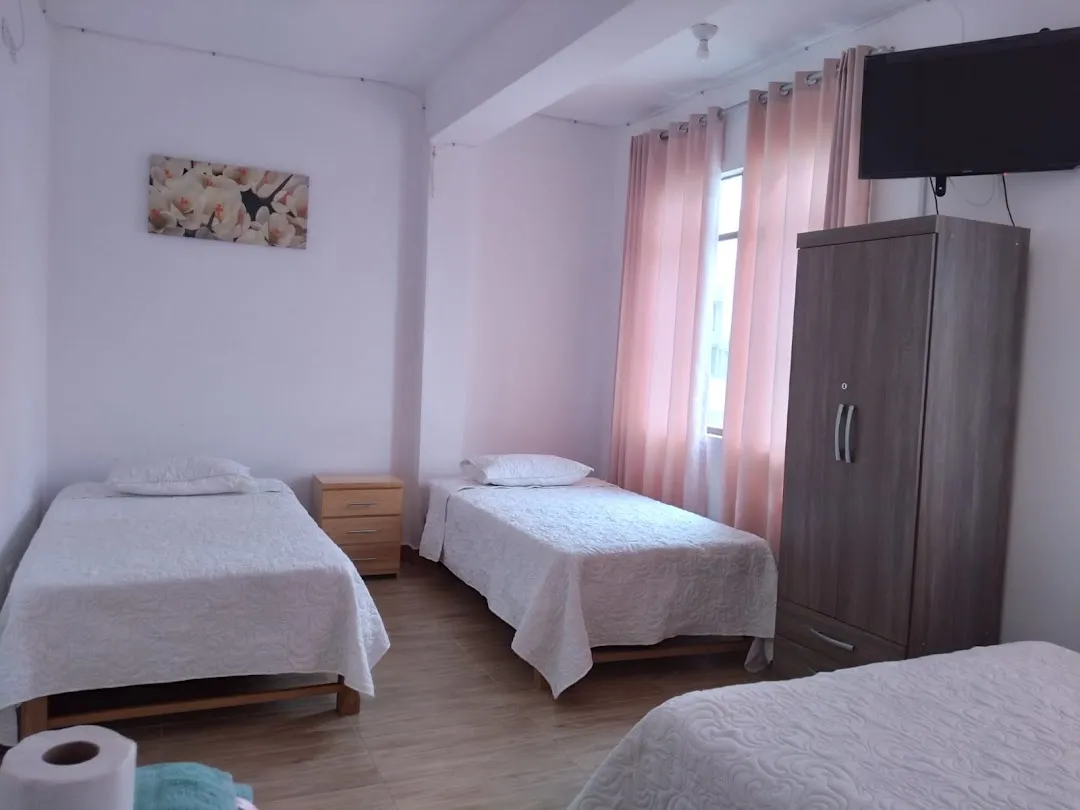 HOTEL ISLA VELA PARACAS 2