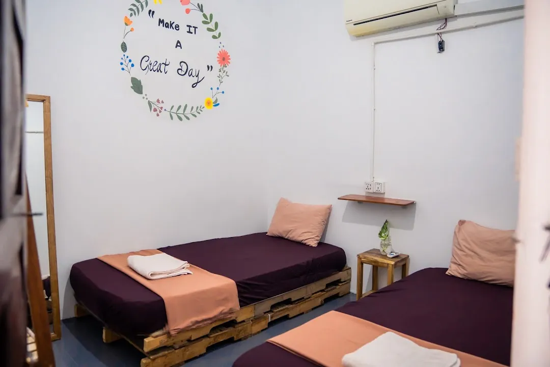 Sacred Lotus - Vegan - Café x Hostel | Phnom Penh 4