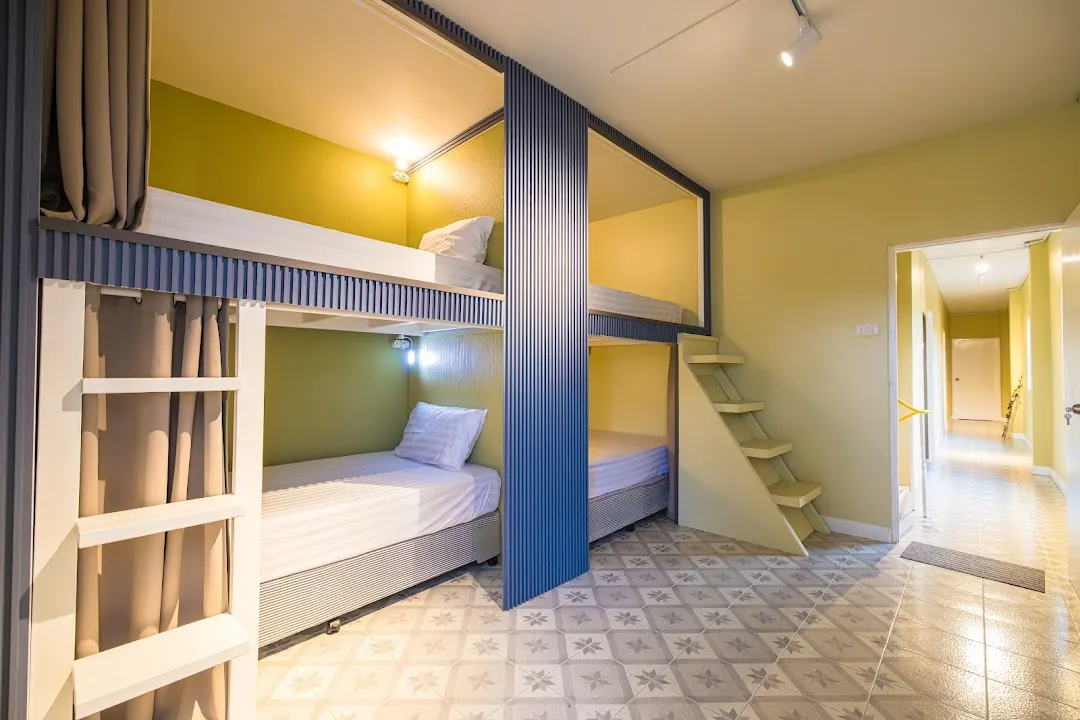 113 Yellow House Hostel 3