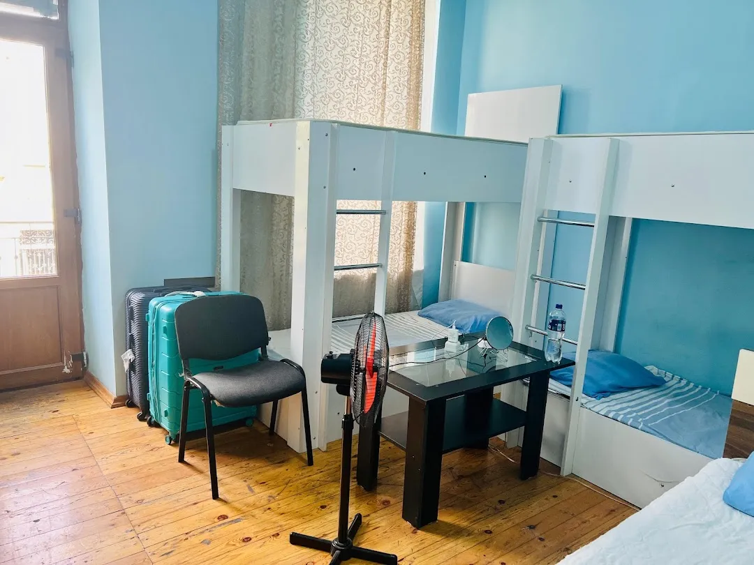 Central Deli Baku Hostel 5