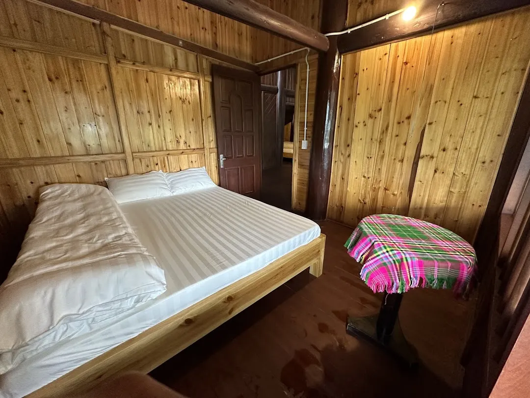 SaPa Hmong Streamside Homestay 2