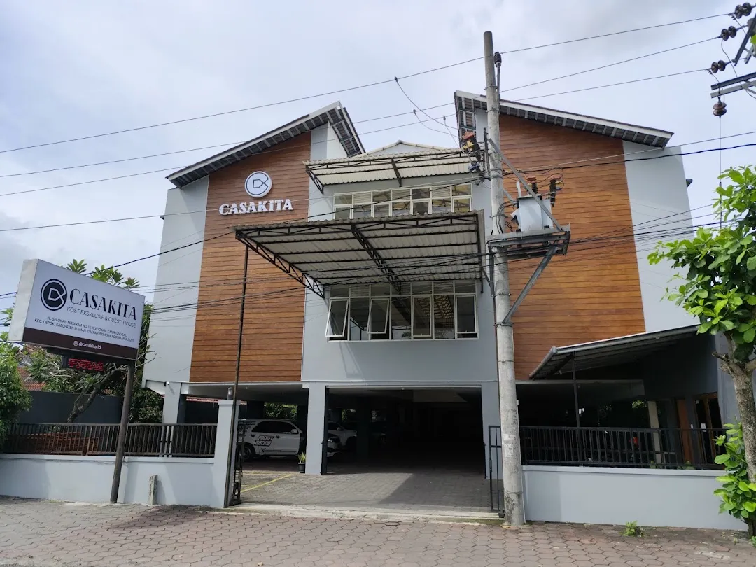 CASAKITA 4 Selokan Kost Eksklusif & Guest House
