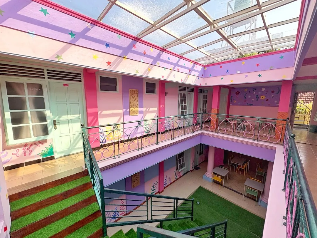 Rumah Me Nginap 5