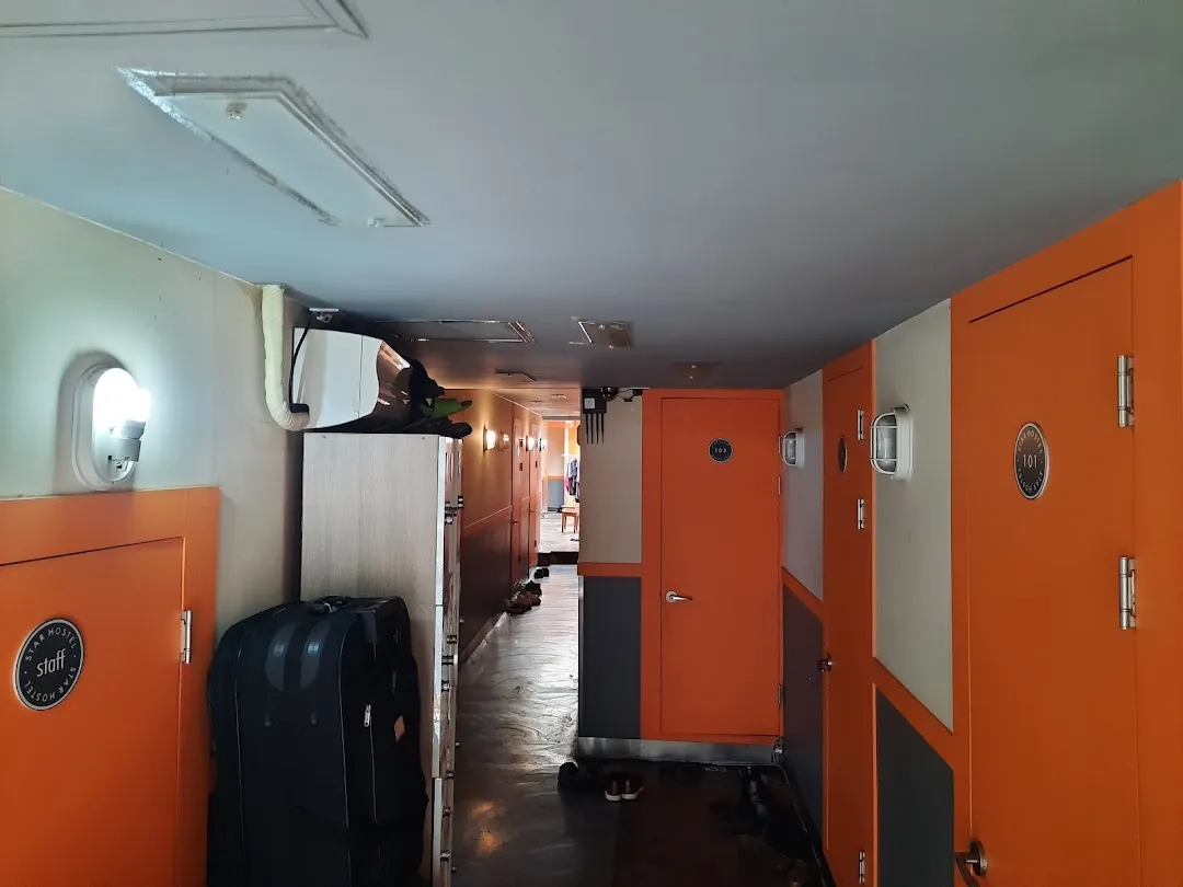 Star Hostel 4