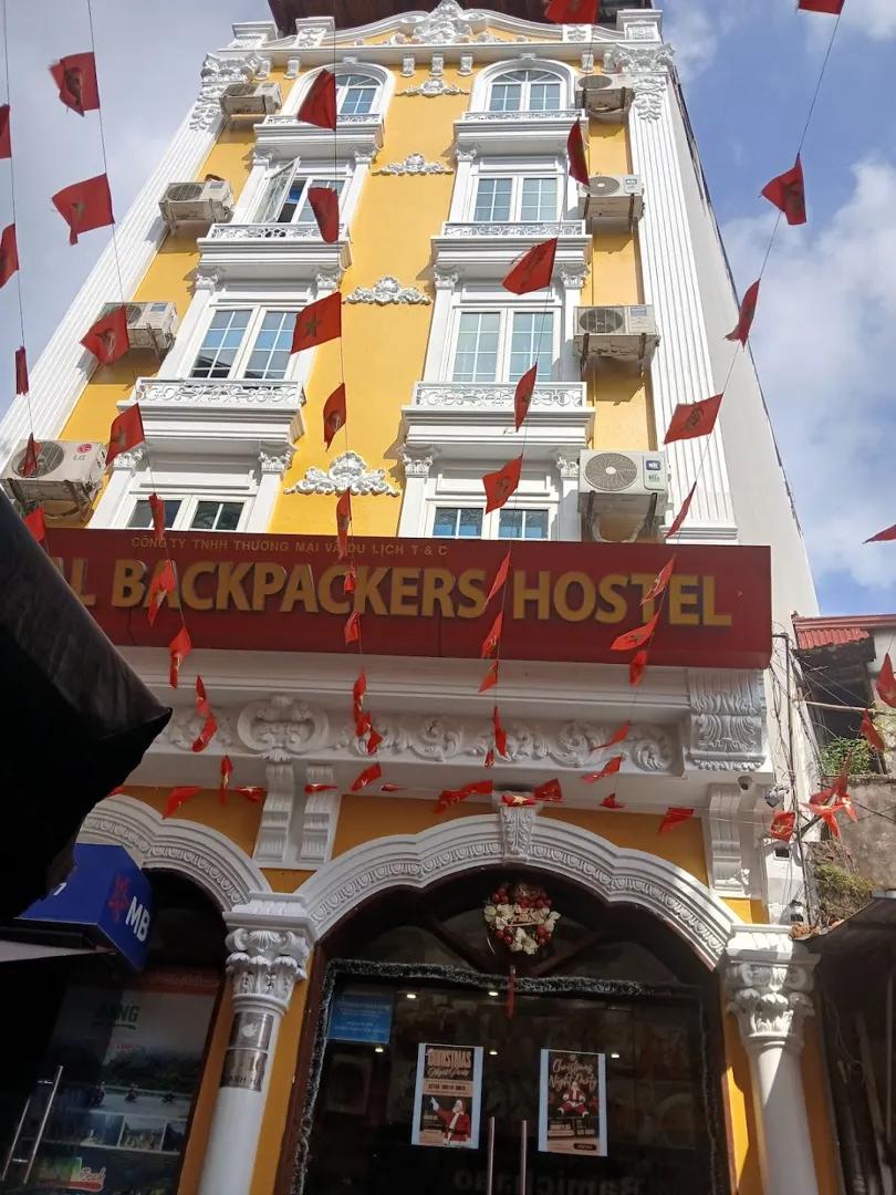 Central Backpacker hotel &tours