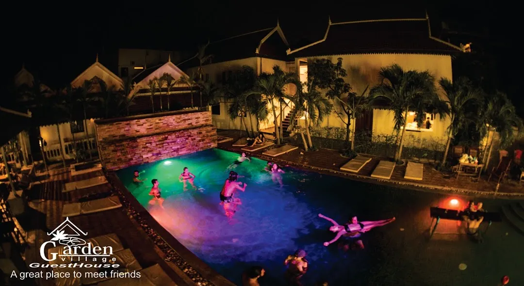 Garden Village Guesthouse & Pool Bar